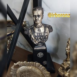 دکوری مجسمه تندیس برنزی پادشاه رنگ آنتیک