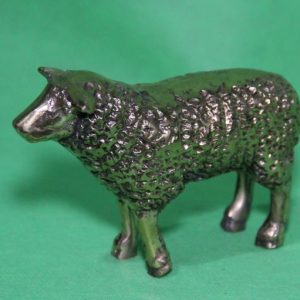 مجسمه گوسفند برنزی